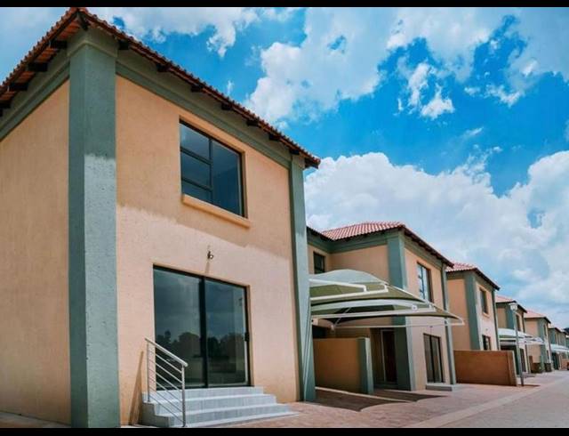 3 BEDROOM TOWNHOUSE FOR SALE IN AMANDASIG